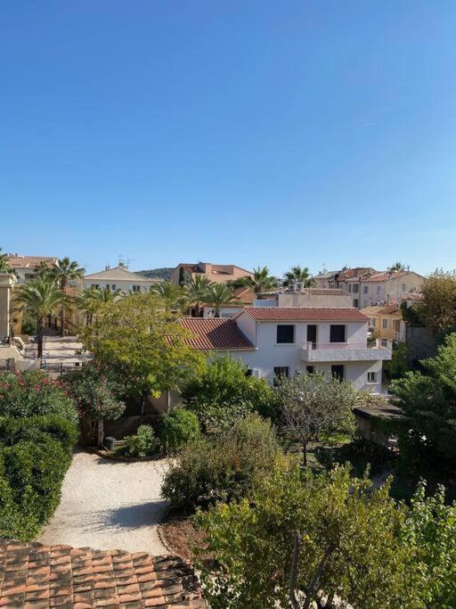 Tres Bel Appartement, Port Sanary, ภายนอก รูปภาพ
